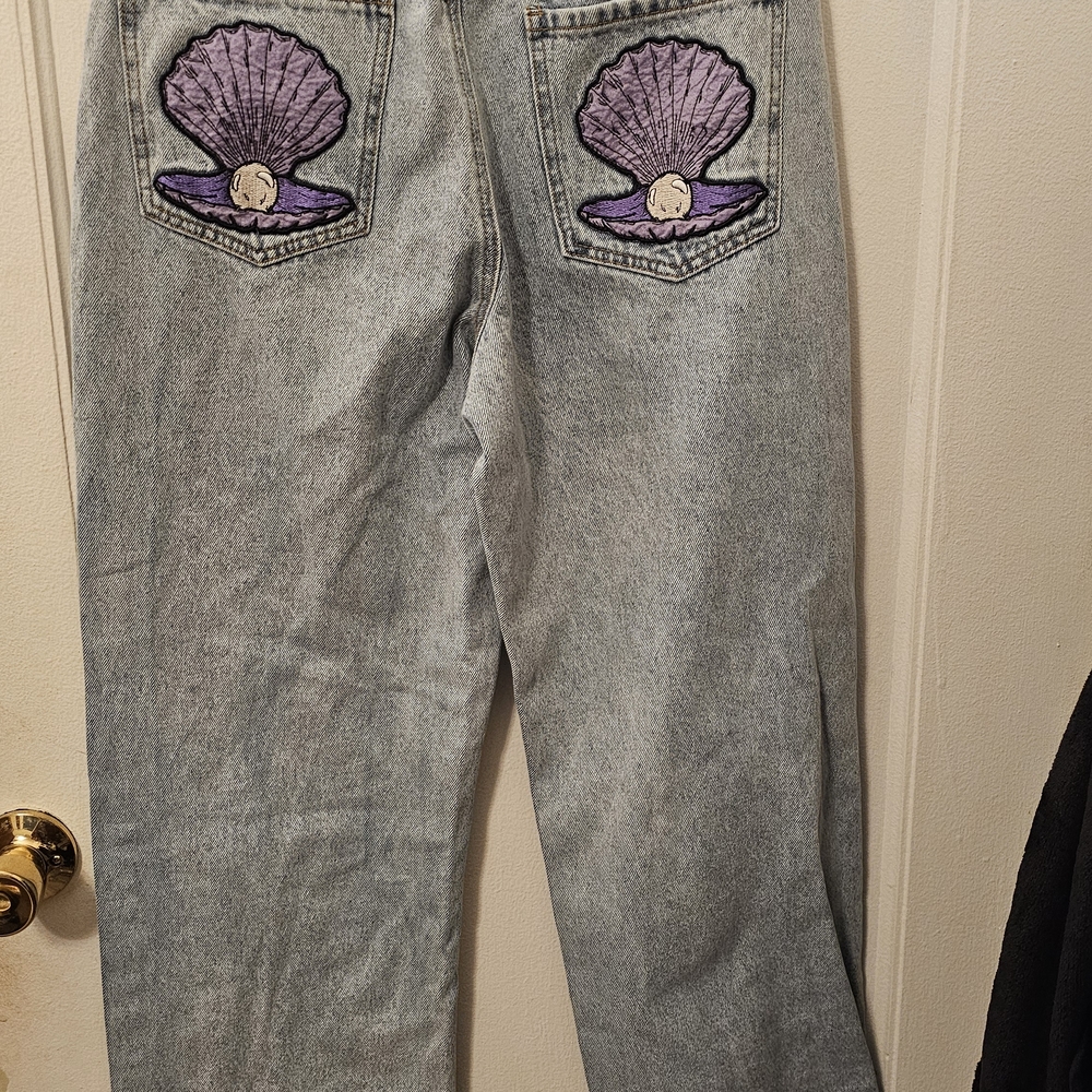 Forever 21 90s Fit Premium Blue Denim Jeans with Silver Buttons